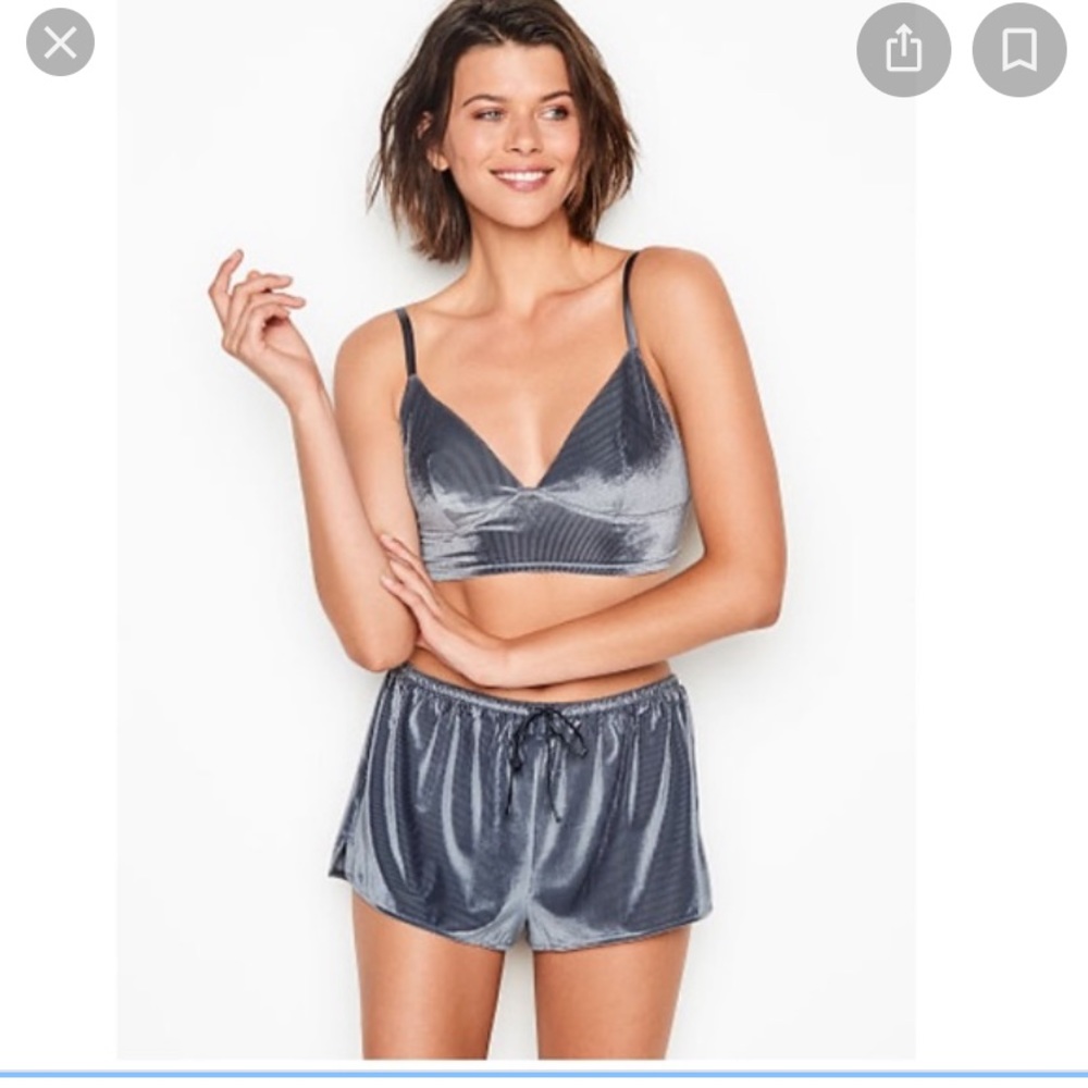 NWOT Xs Victoria secret sleep set